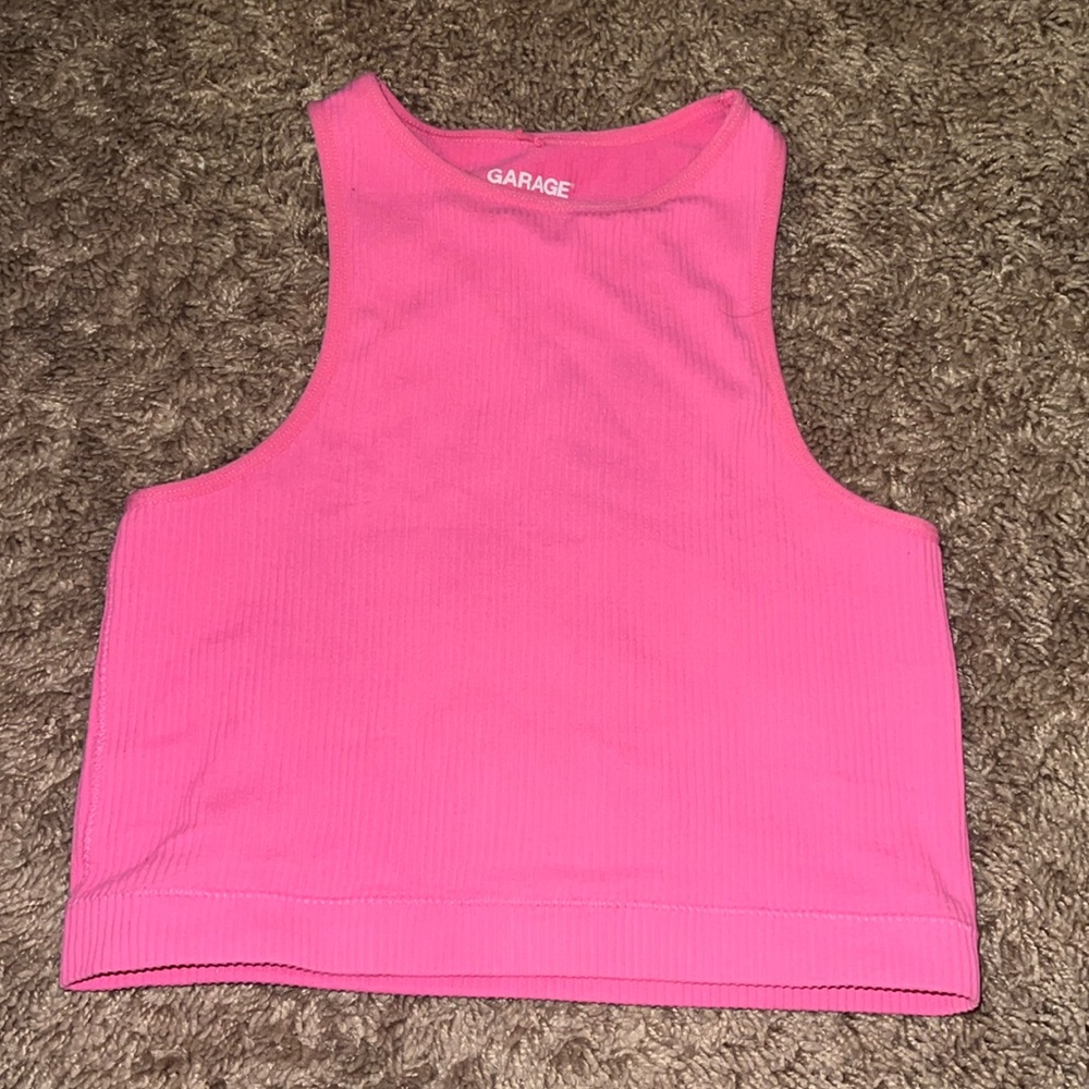 Cute pink crop top high neck